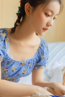 白婕的校花生活TXT小说